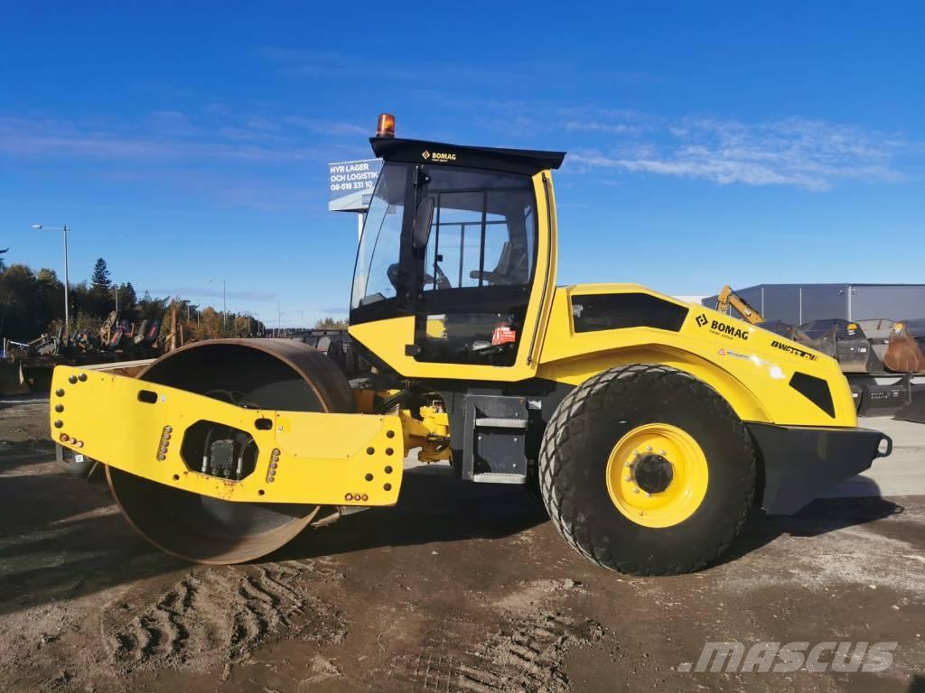 Bomag BW213D-5 Rouleaux monocylindre