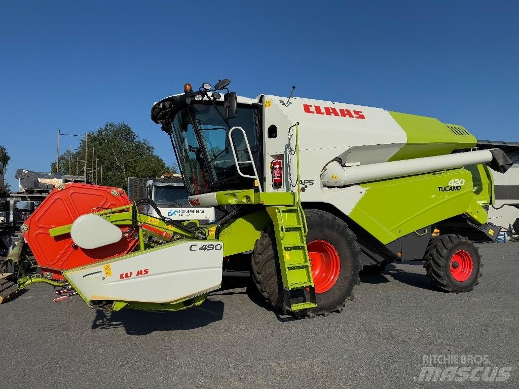 CLAAS Tucano 420 Moissonneuse batteuse