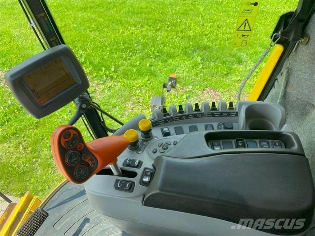 New Holland CX 880 Moissonneuse batteuse