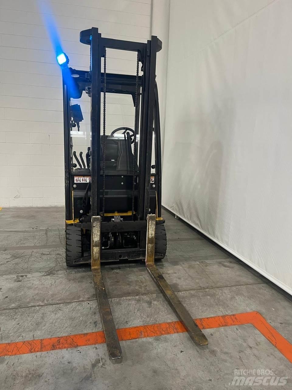 Yale ERP16VT Chariots élévateurs électriques