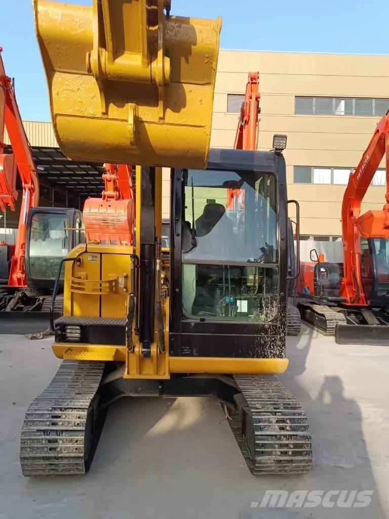 CAT 305.5E2 Mini pelle < 7t