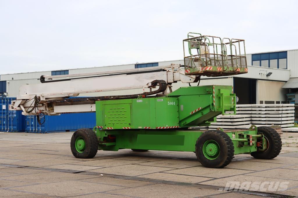 JLG 150 HAX Nacelles articulées