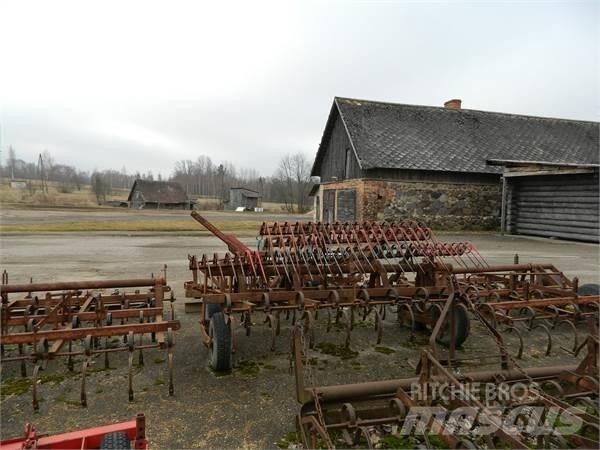 Lilla Harrie 670 Déchaumeur, cultivateur