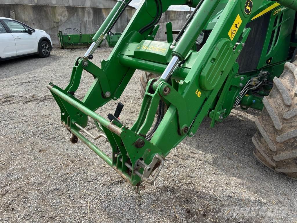 John Deere 6120M Tracteur