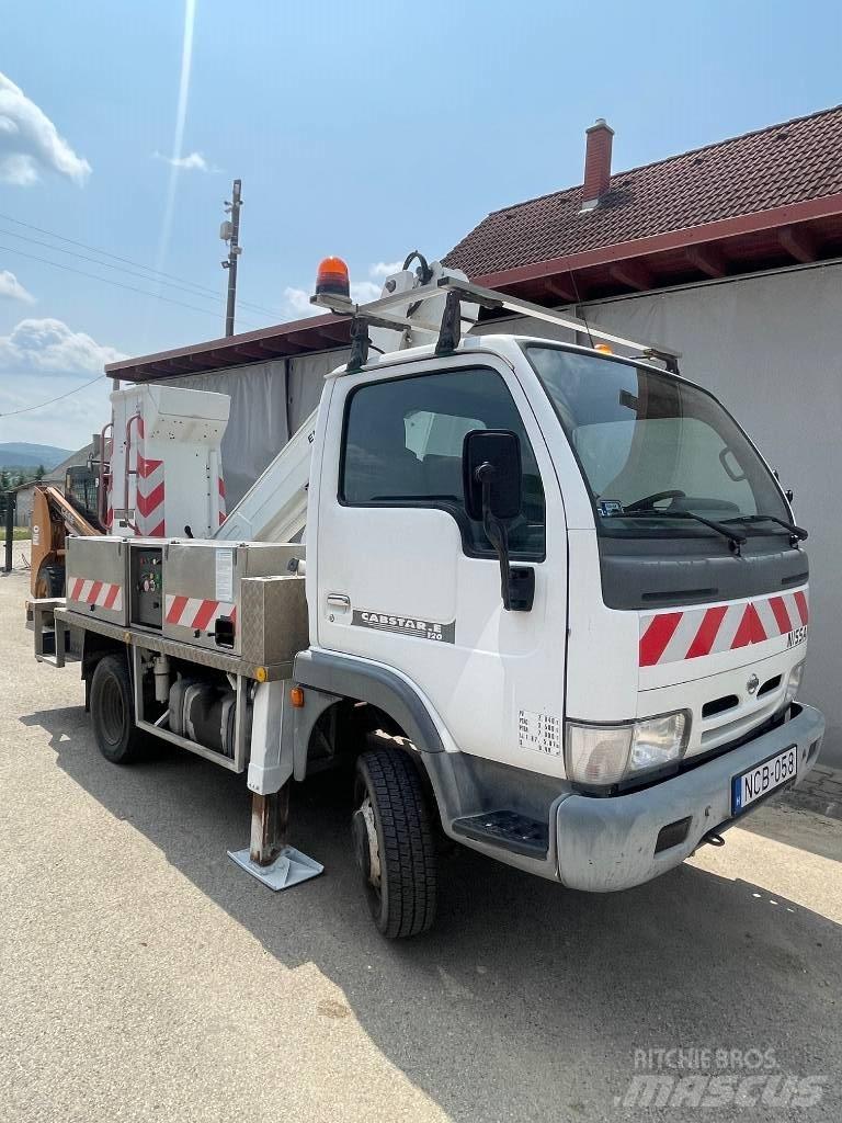Nissan Cabstar Camion nacelle