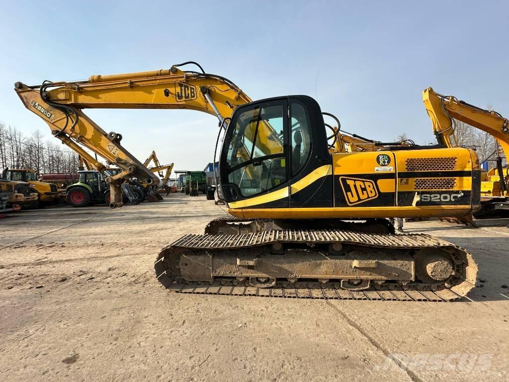 JCB JS 200 LC Pelle sur chenilles