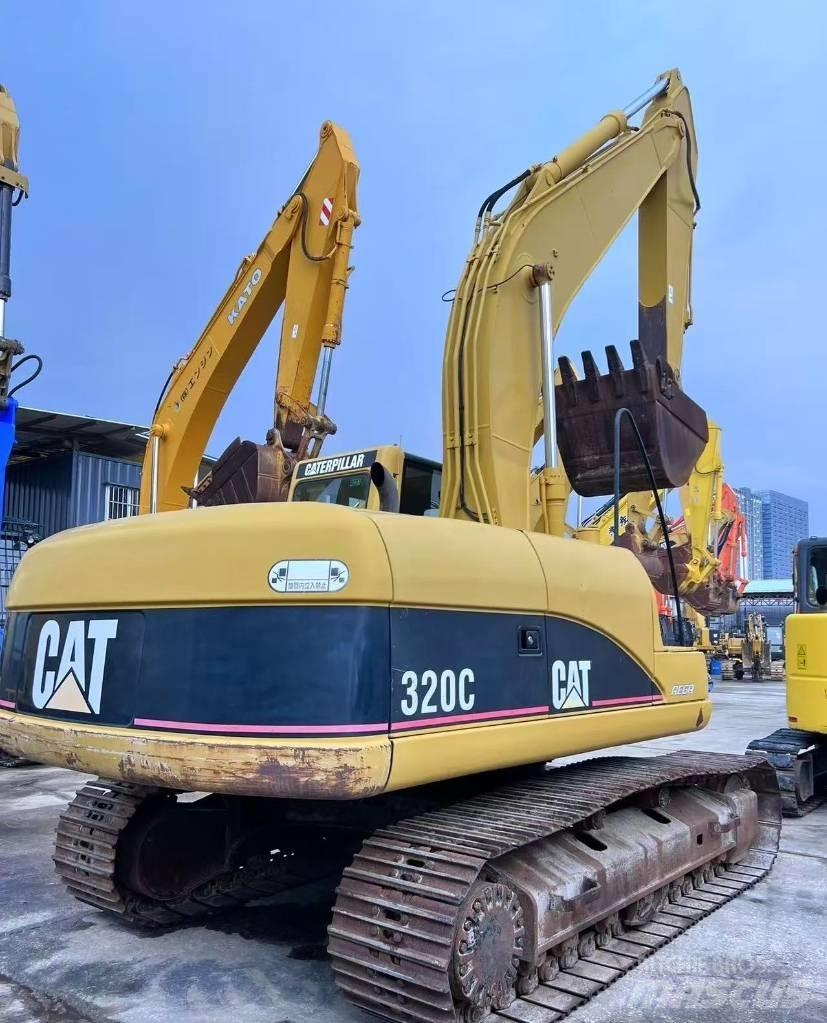 CAT 320 C Pelle sur chenilles