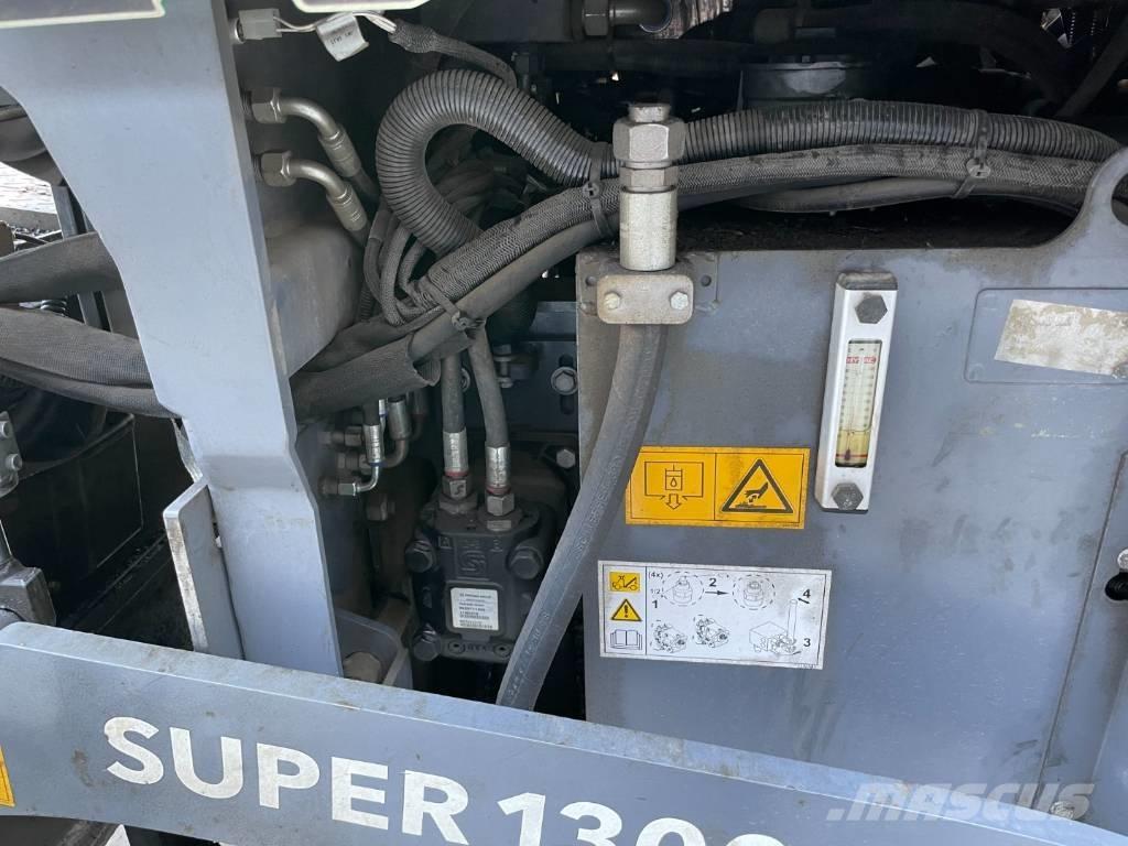 Vögele SUPER 1300-3I Finisseur