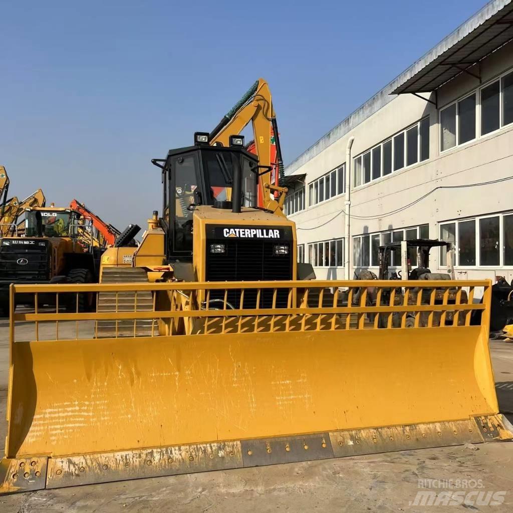 CAT D 8 R Bouteurs sur chenilles