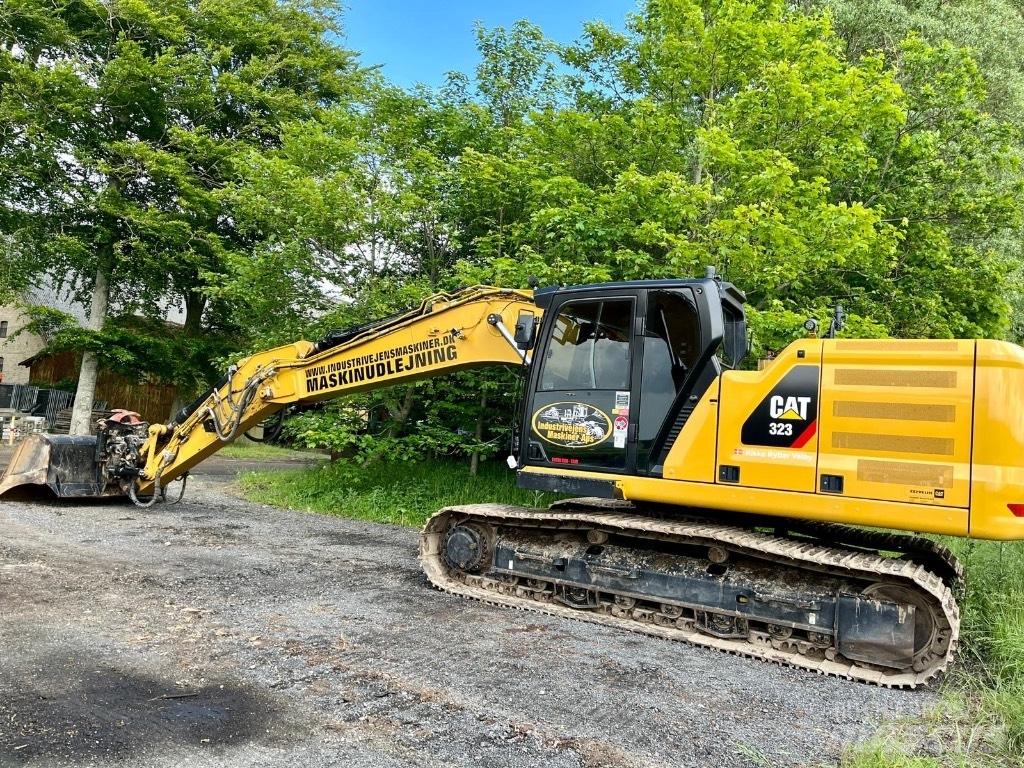 CAT 323 NG - nextgen Pelle sur chenilles