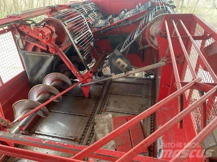 Holmer Terra Dos T4 Arracheuse de betteraves