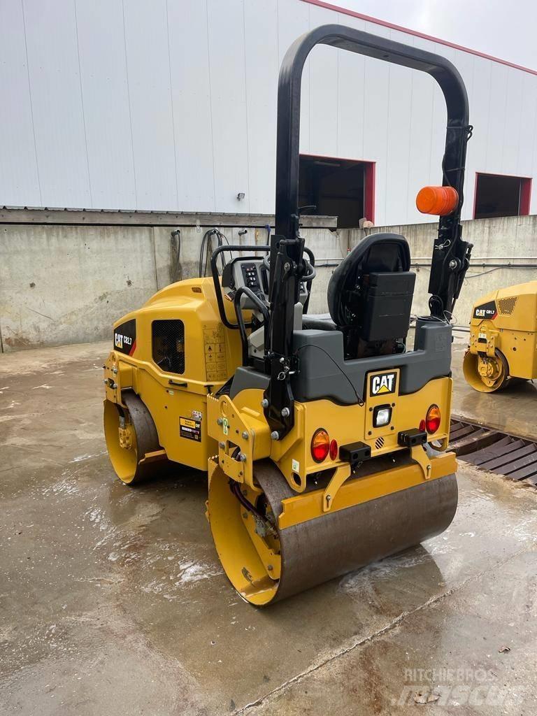 CAT CB 2.7 Rouleaux tandem