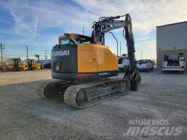 Hyundai HX130 Pelle sur chenilles