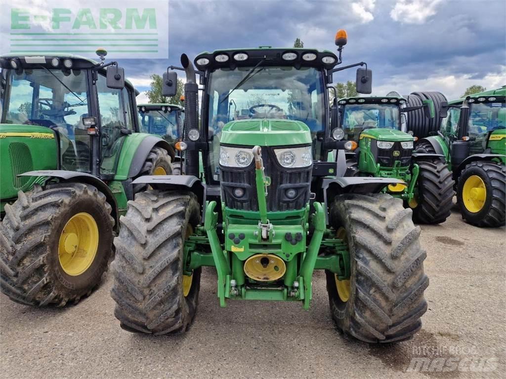 John Deere 6125R Tracteur