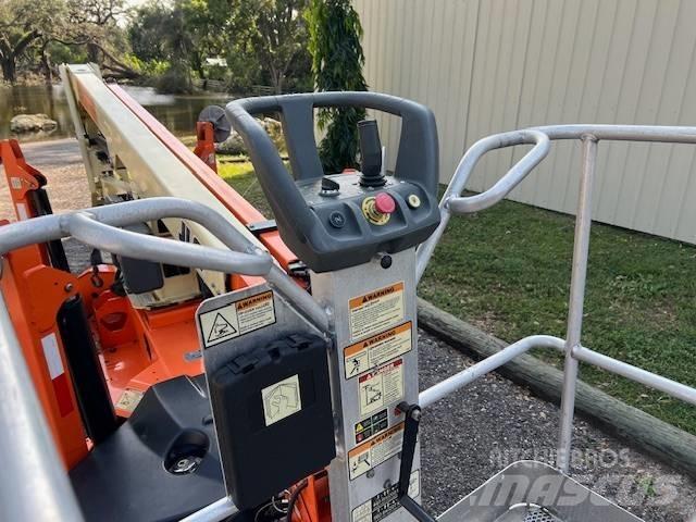 JLG T 350 Remorque nacelle