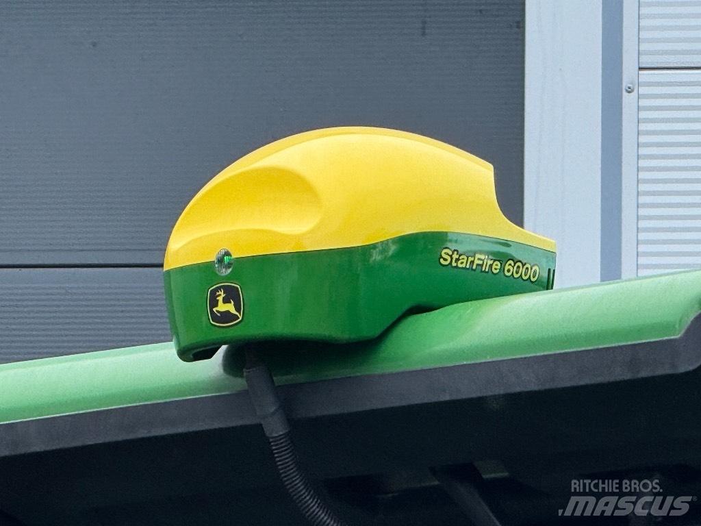 John Deere 8310 R Tracteur