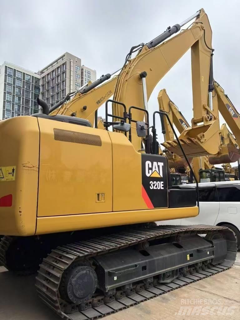 CAT 320 E Pelle sur chenilles