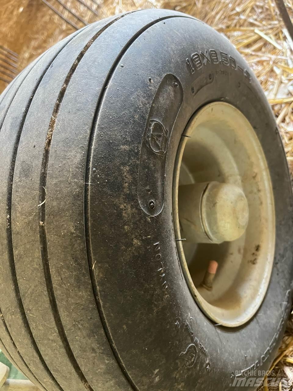 Krone 710/26T Andaineur