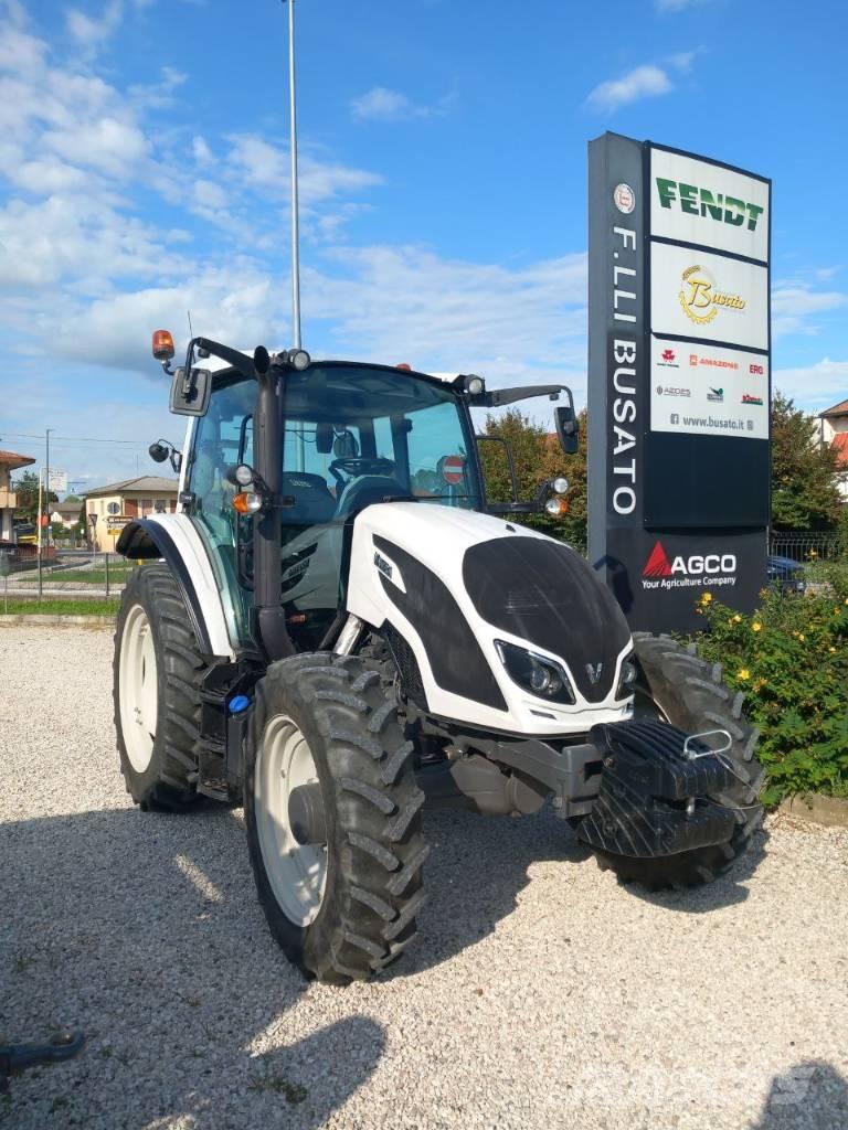 Valtra A 104 Tracteur