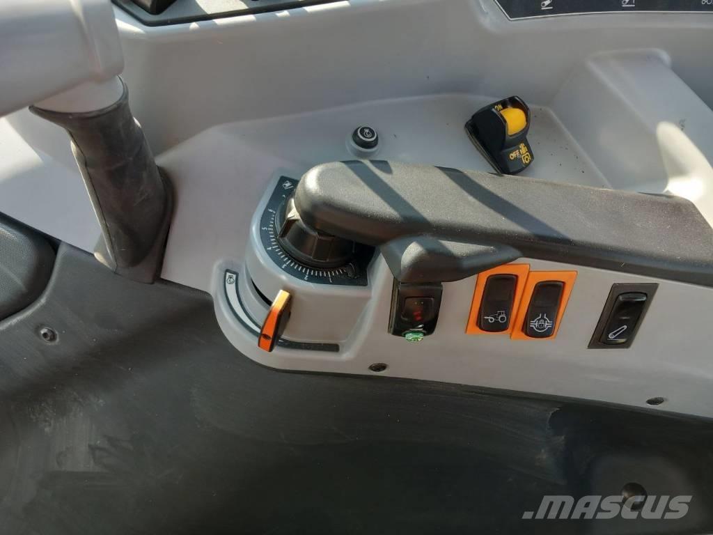 Valtra A 104 Tracteur