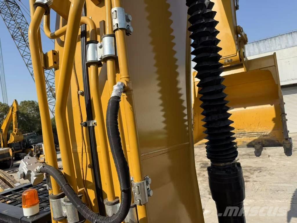 CAT 349 Pelle sur chenilles