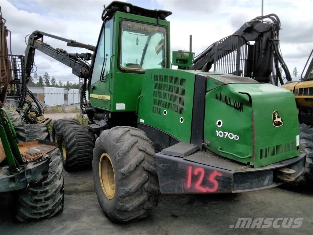 John Deere 1070 D Abatteuse