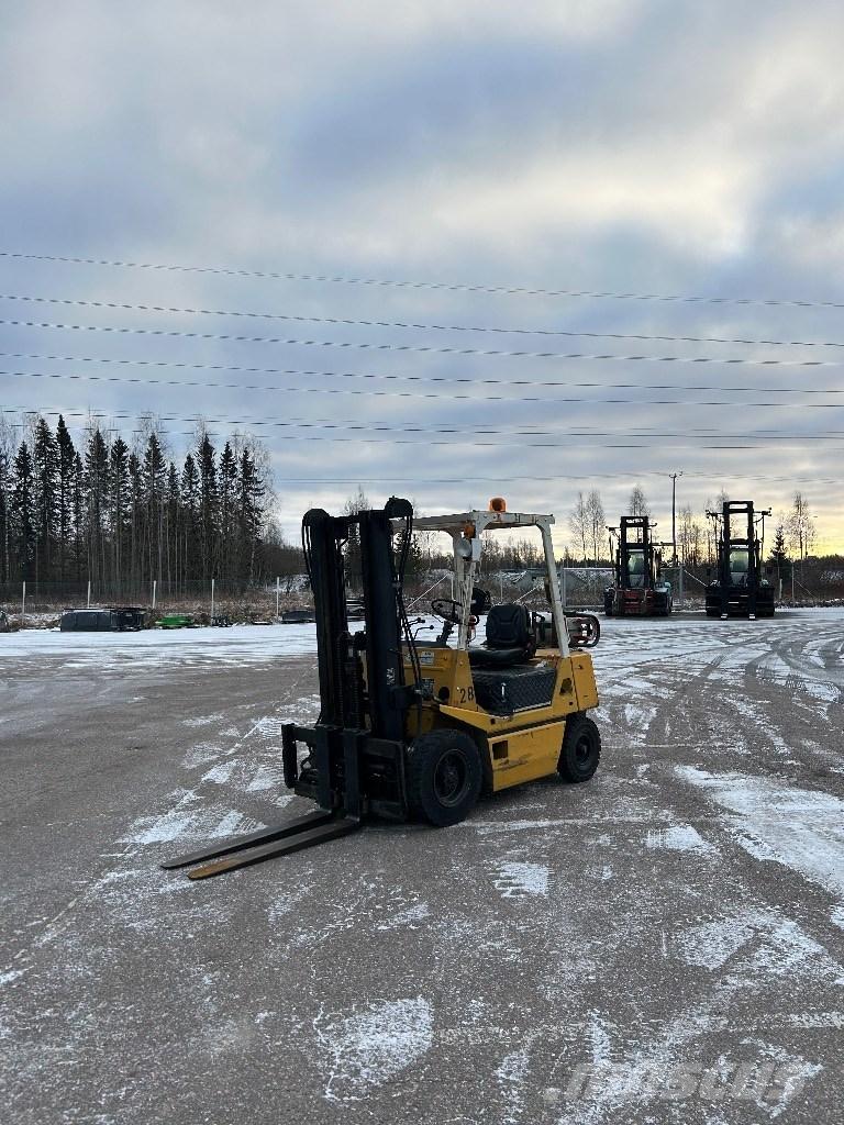 TCM FG 25 N2 Chariots GPL