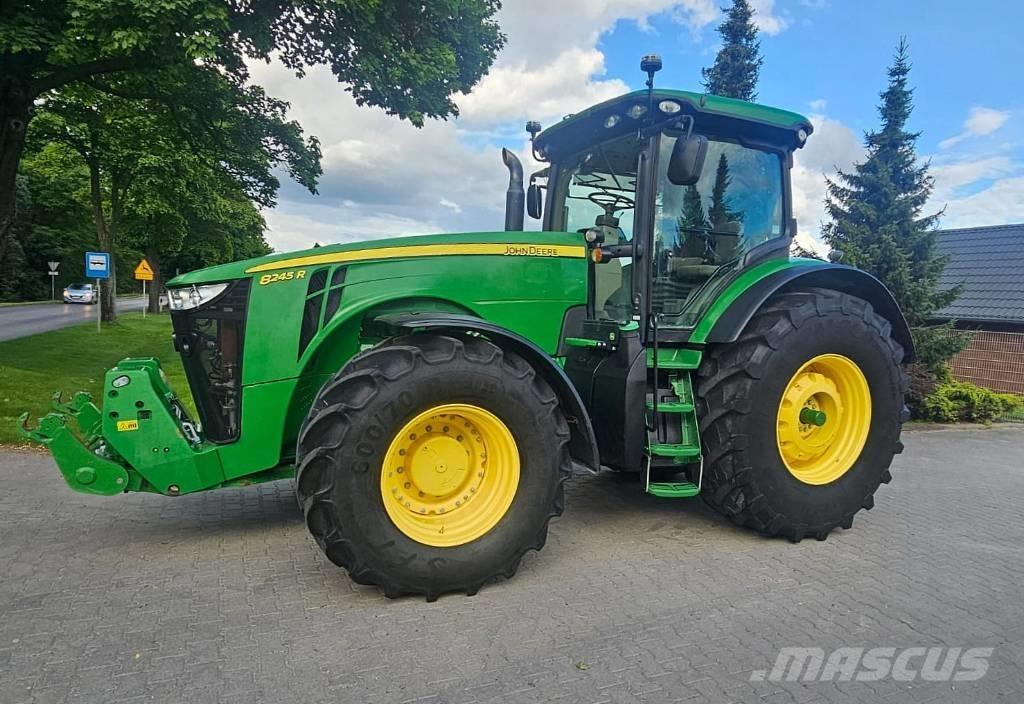 John Deere 8245 R Tracteur