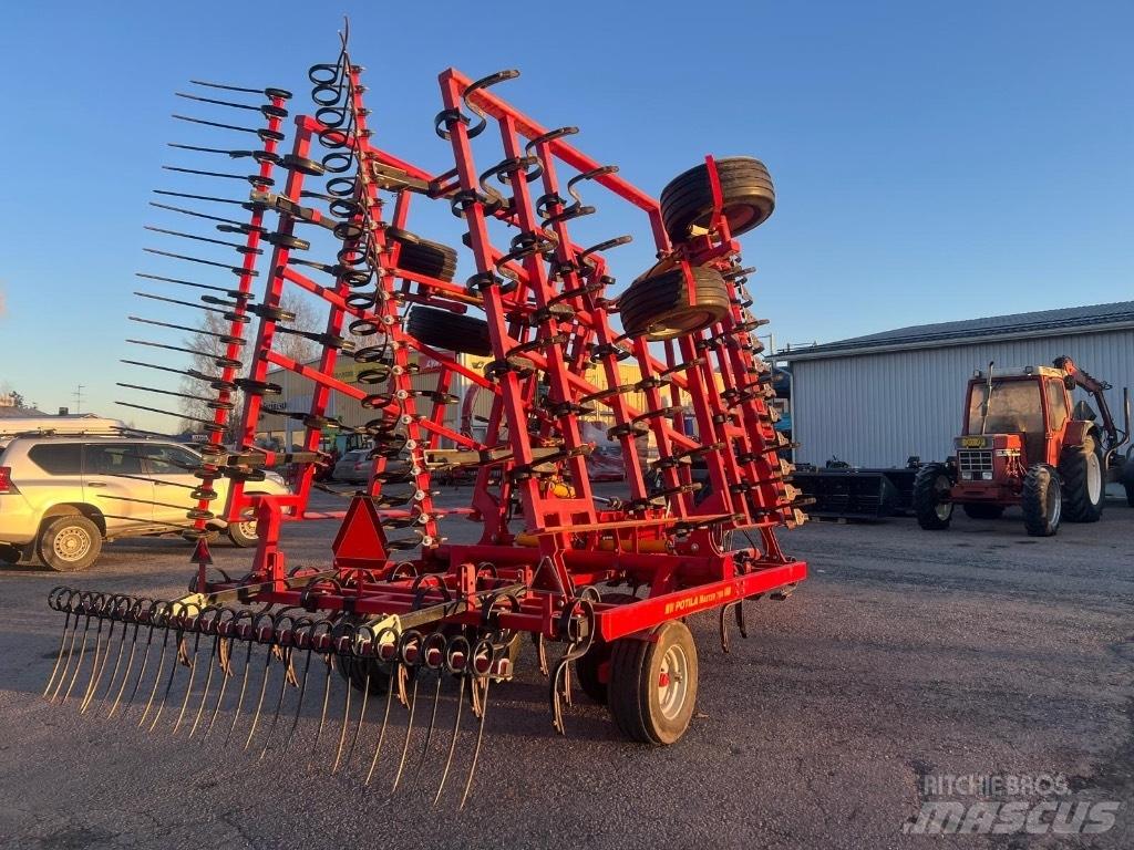 Potila Master 700 Herse