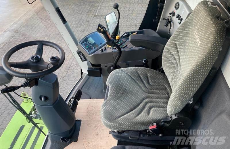 CLAAS AVERO 240 Moissonneuse batteuse