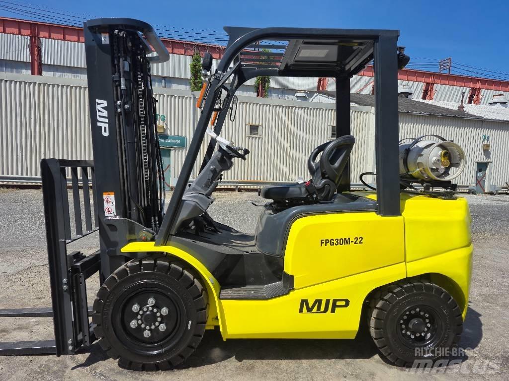 MJP FPG30M-22 Autres Chariots élévateurs