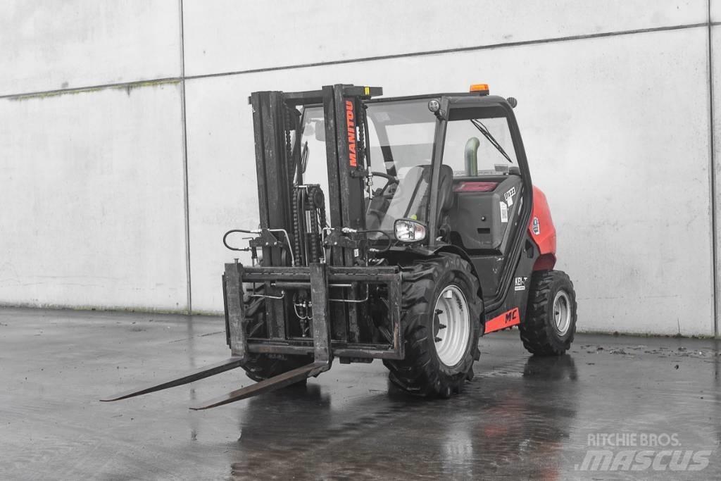 Manitou MC 30-4 D Chariots diesel