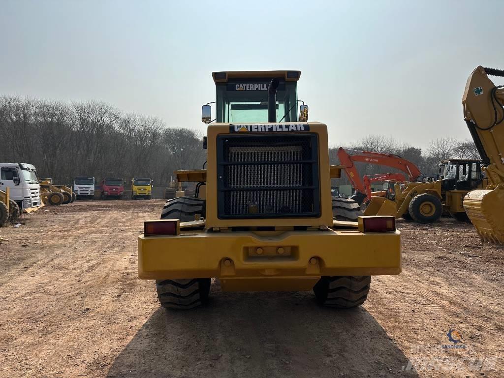 CAT 950G Chargeuse sur pneus