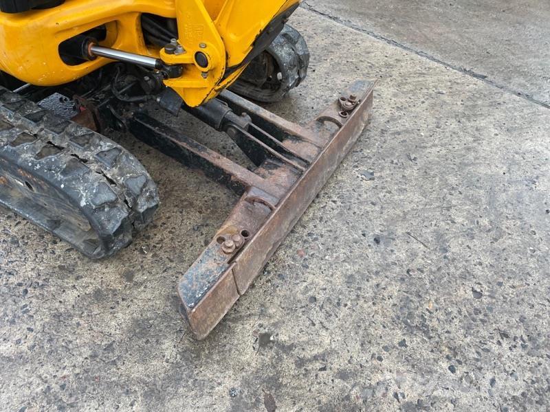 JCB 8018 CTS Mini pelle < 7t