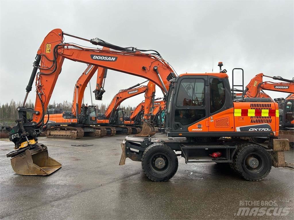 Doosan DX170W-5 Pelle sur chenilles