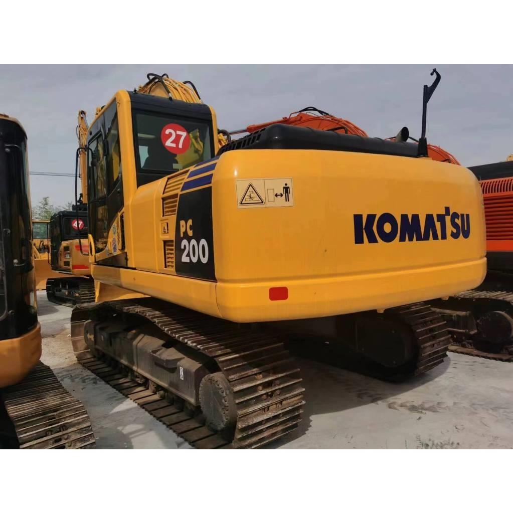 Komatsu PC 200-8 Pelle sur chenilles