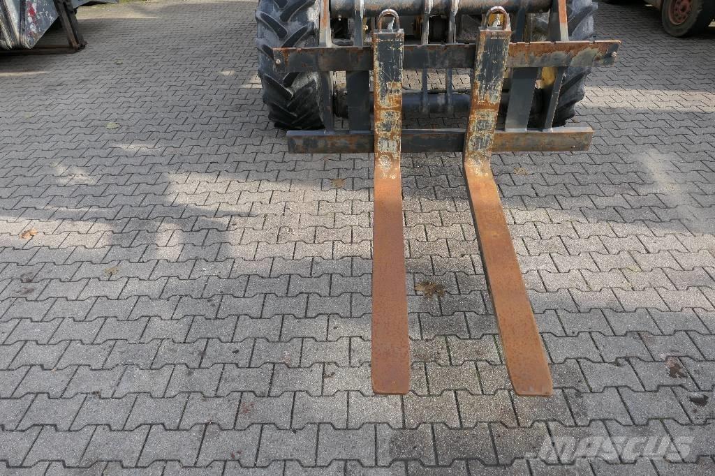 Komatsu WA 100 M-5 Chargeuse sur pneus