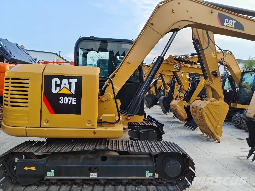 CAT 307E Pelle sur chenilles