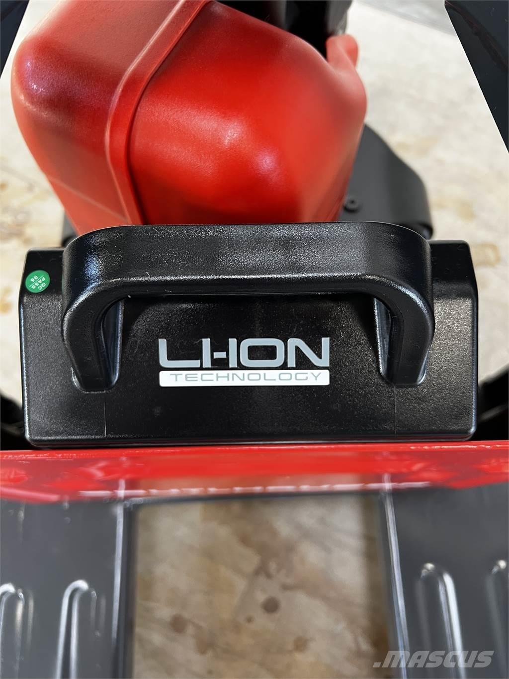 Linde MT12 Gerbeur accompagnant