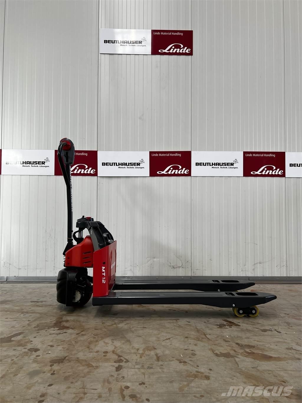 Linde MT12 Gerbeur accompagnant