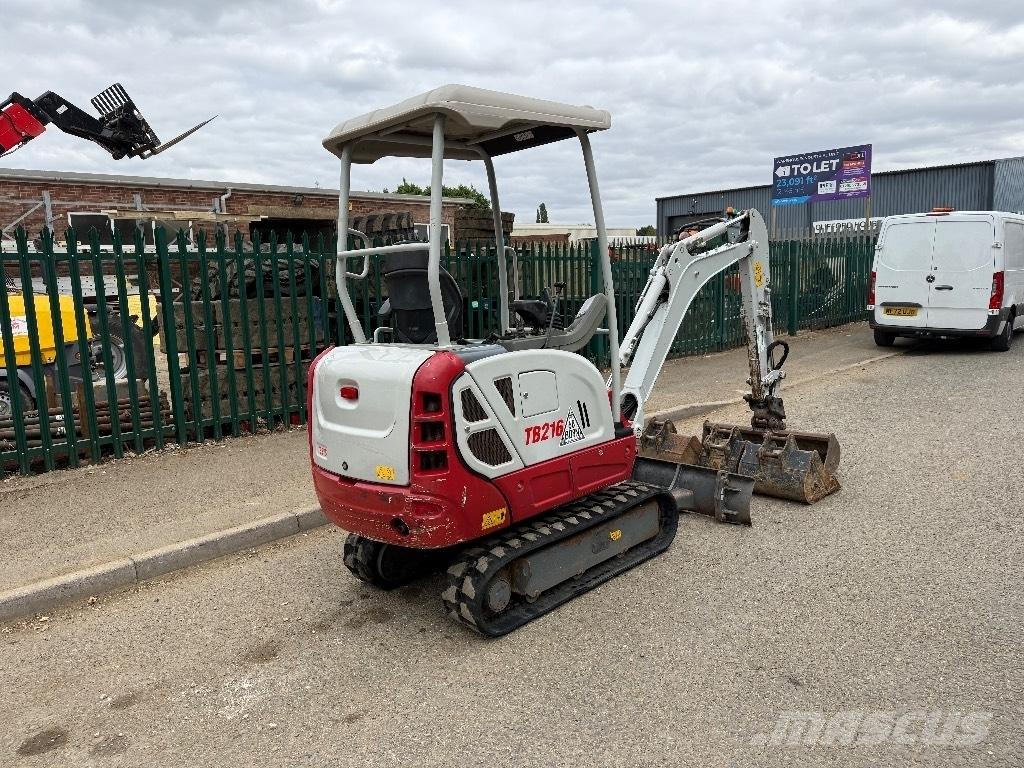 Takeuchi TB 216 Mini pelle < 7t