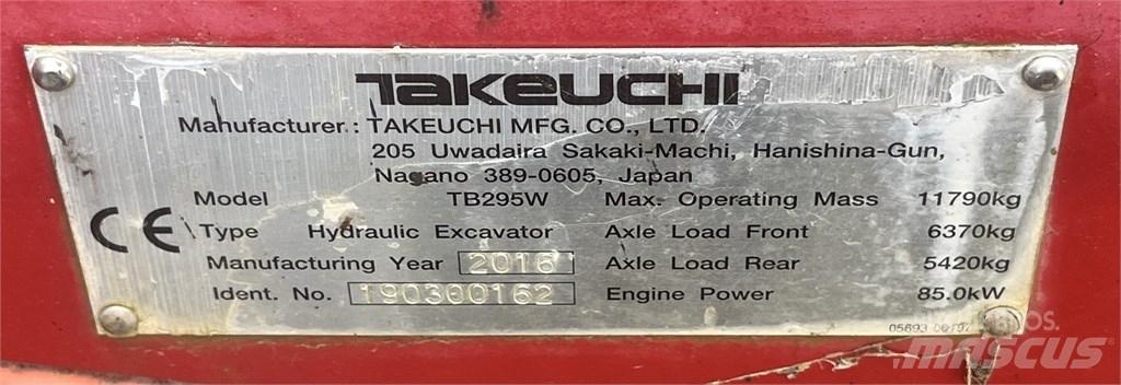 Takeuchi TB 295 W Pelle sur pneus