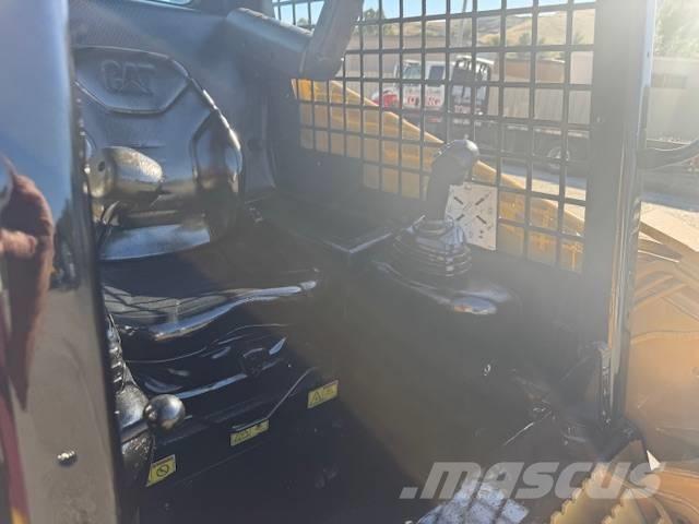 CAT 248 B Chargeuse compacte