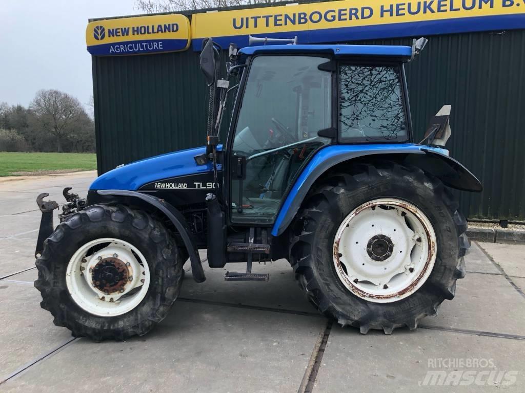 New Holland TL 90 Tracteur