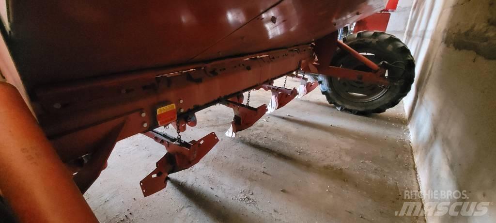 Underhaug 3200 Planteuse