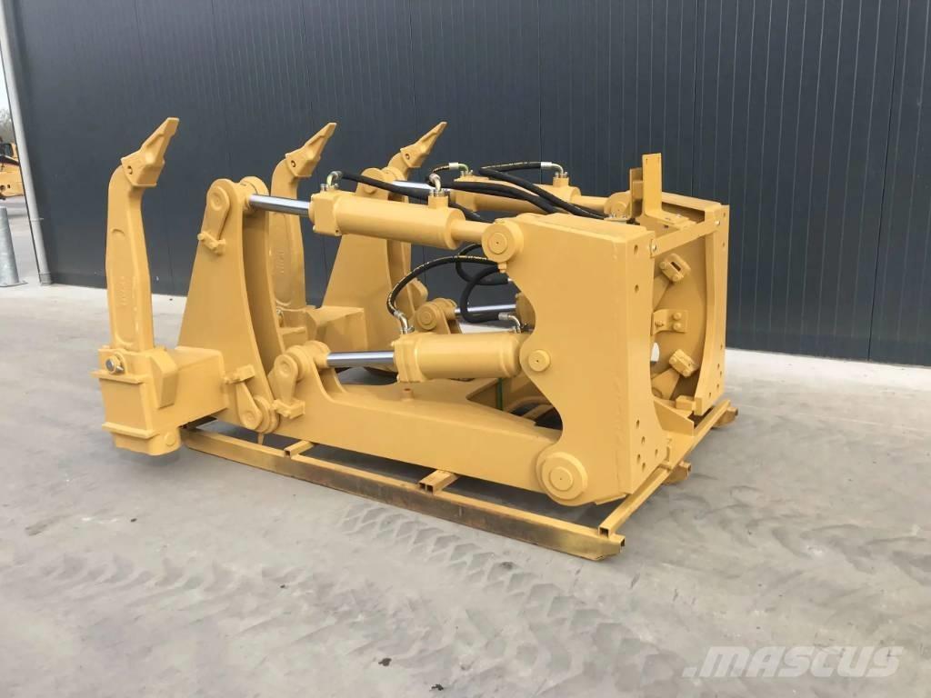 CAT D7 Scarificateur