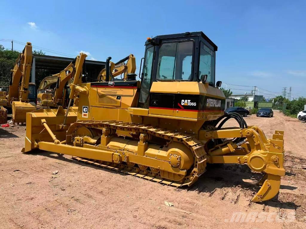 CAT D 6 G Bouteurs sur chenilles