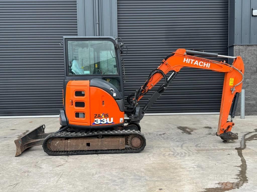 Hitachi ZX 33 U-5 A Mini pelle < 7t