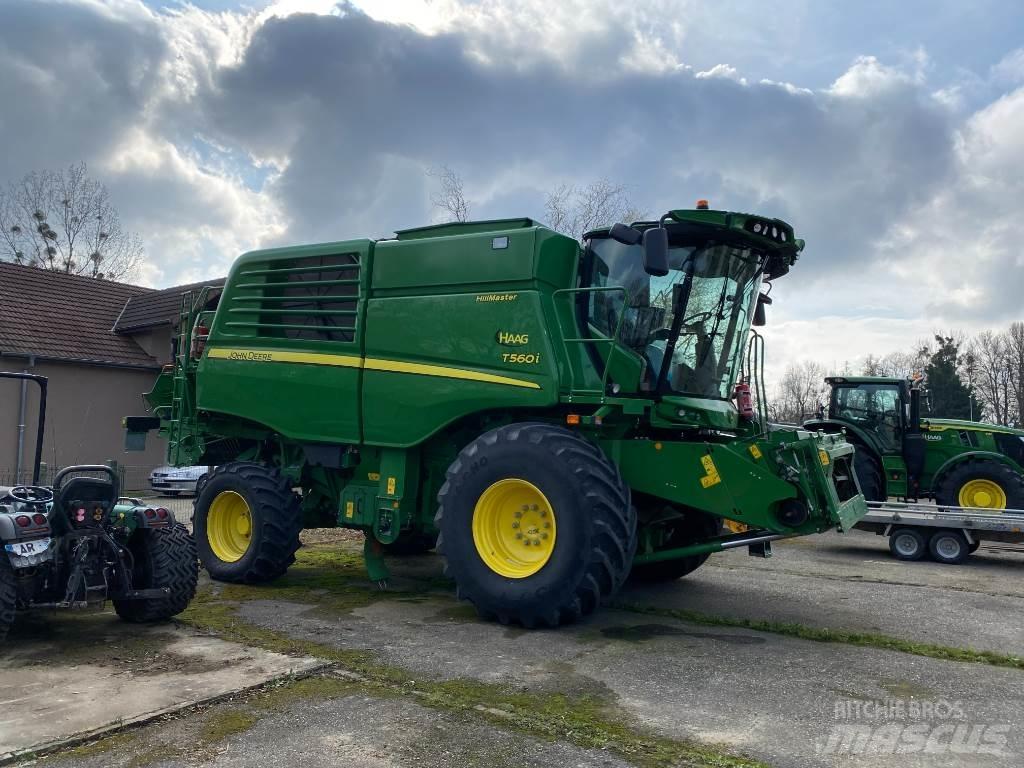 John Deere T560 HM Moissonneuse batteuse