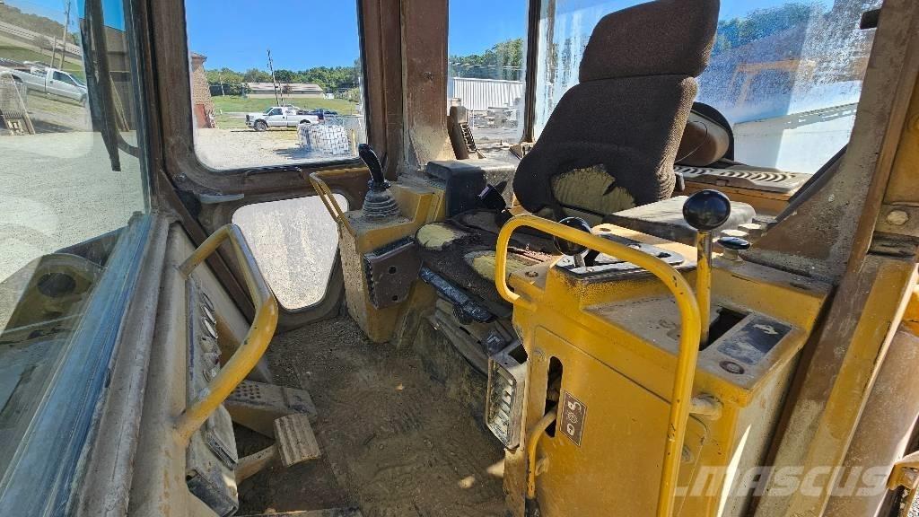CAT 963 B Chargeuse sur chenilles